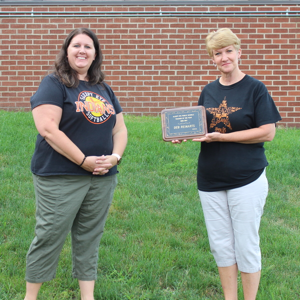 Sleepy Eye FFA helps with United Way Backpack Project