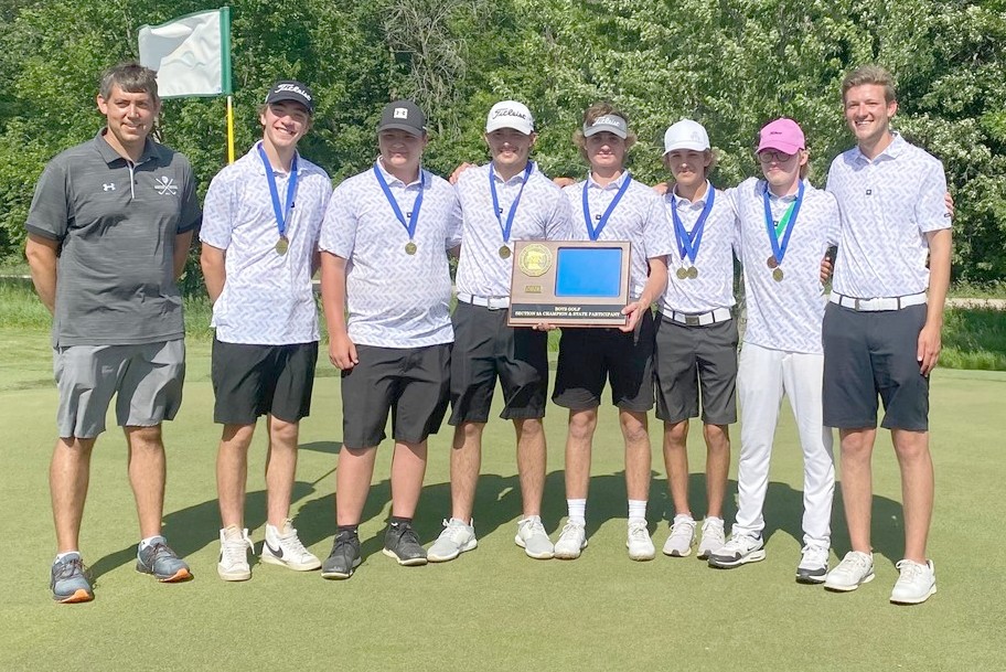 SECTION A GOLF Sleepy Eye Boys win championship, Erickson takes first