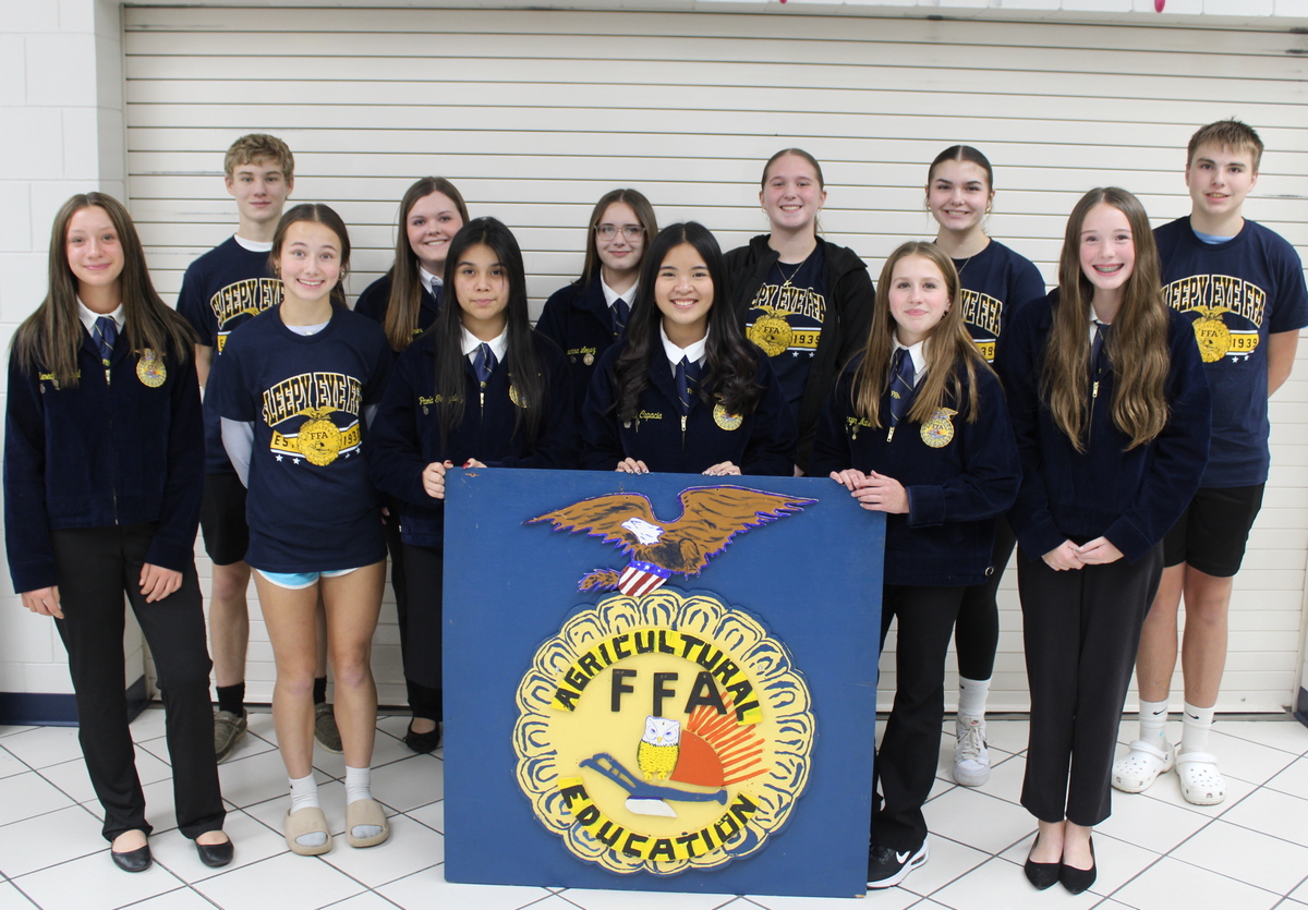 Petermann and Moore win the FFA Crop Show