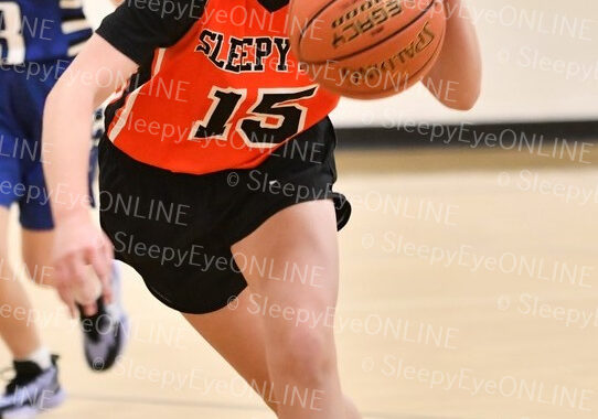 GALLERY: Sleepy Eye Jr. High Girls Basketball 1/6